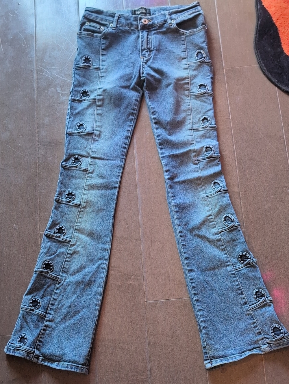 Women’s Flared Jeans With Stunning Side Panels